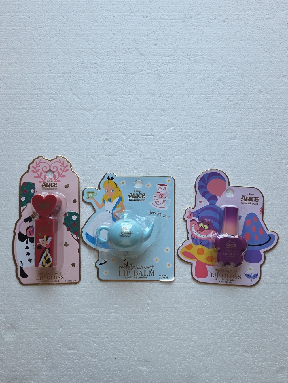 Disney Alice in Wonderland Lip Gloss & Balm Set of 3 Cheshire Queen Teapot